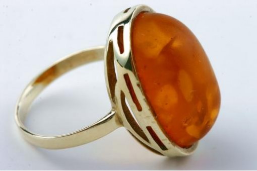 Bernstein Ring antik in aus 333 er 8kt Gelbgold Bernsteinringe Gr. 50