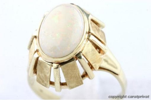 Opal Ring in aus 585 er 14 Karat Gelbgold mit Opalen Opalring Ringgröße Gr57