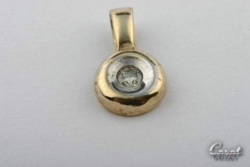 Brillantanhänger in 14kt 585 Gelbgold Anhänger mit Brilliant Brillant 0,05ct