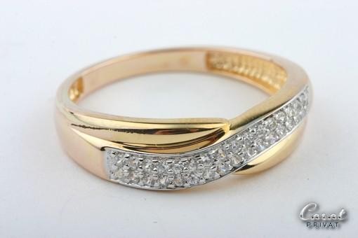 Zirkoniaring in aus 8kt 333 er Gelbgold Ring mit 34 Zirkonia Ringgröße Gr56