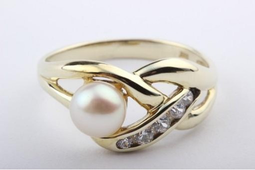 Ring mit Perle und Zirkonia Perlenring in aus 333 er Gelbgold Gr54 Perlenringe