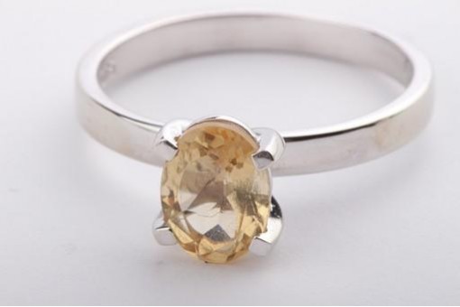 Citrin Ring in aus 375 er Weißgold mit with Zitrin Ringgröße Gr 56