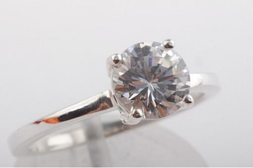 Ring in 925 er Sterling Silber mit Zirkonia Größe 56