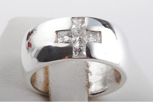 Ring in 800 er Silber mit Zirkonia Kreuz Größe 50