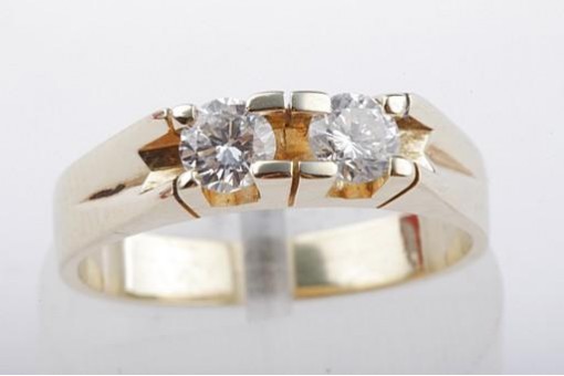 Ring mit 2 Brillanten 0,44ct Brillant Diamant in 585 Gelbgold.