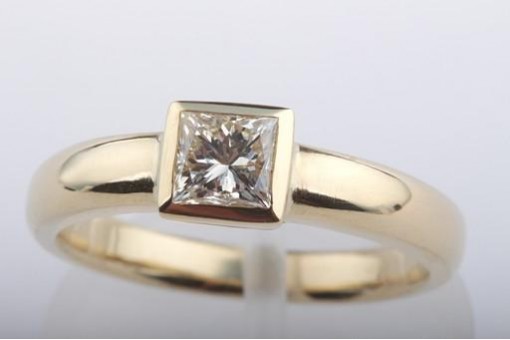 Diamantring Solitär Prinzess Princess Schliff 0,5ct 750 18k Gelbgold DPL