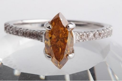 Diamant Ring 1,80ct Natural Fancy Deep Brownish Orangy Yellow GIA Expertise 