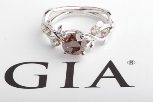 Brillant Ring 1,50ct Natural Fancy Dark Orangy Brown GIA Expertise 585 WG