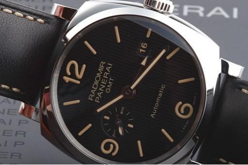 Panerai Radiomir 1940 3 Days GMT PAM00657 neu v. 2020 Full Set 45mm