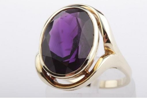 Ring 333er Gold Gelbgold Amethyst Gr55