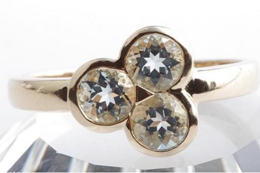 Ring mit 3 Blau Topas in aus 585 er 14kt Gelb Gold Ringgröße 62