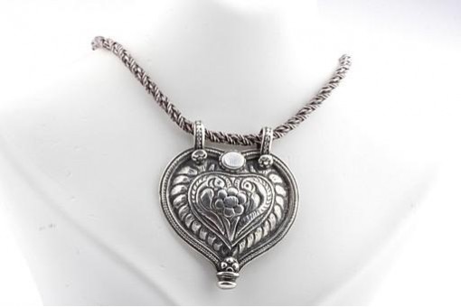 Herzanhänger mit Kette 835 Silber Neu!