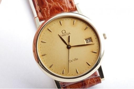 Omega de Ville 750 18K Gold Quarz Vintage Date