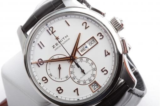 Zenith Captain Winsor Annual Calendar 42 Ref. 03.2072.4054/01.C711