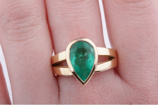 Smaragd Ring Solit&auml;r 2,38ct Kolumbien Tropfen Schliff 750 Gelbgold Edel