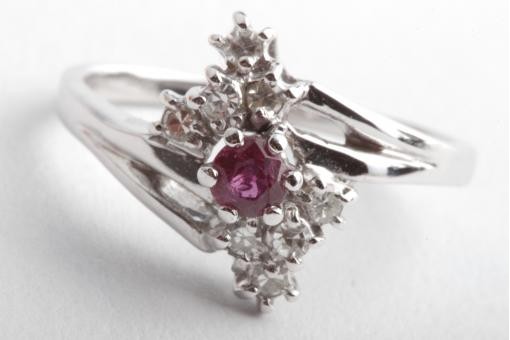 Rubin Ring Brillant Diamant 750 18K Wei&szlig; Gold Gr. 56