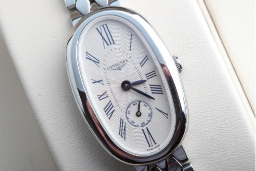Longines Symphonette Damenuhr Quarz Stahl Full-Set v. 2022 Ref. L23064716