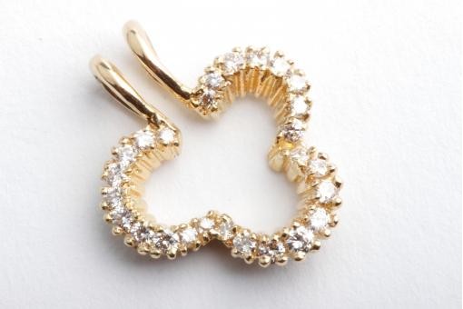 Brillant Diamant Anh&auml;nger 750 18K Gelb Gold L&auml;nge 1,8cm