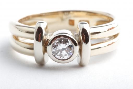Solit&auml;r Brillant Diamant Ring 0,22ct 585 14K Gelb Gold Gr. 50 15,9mm